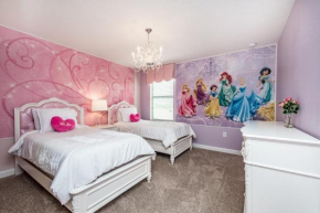 9 Bedroom With Princess and Mickey Rooms for kids villa